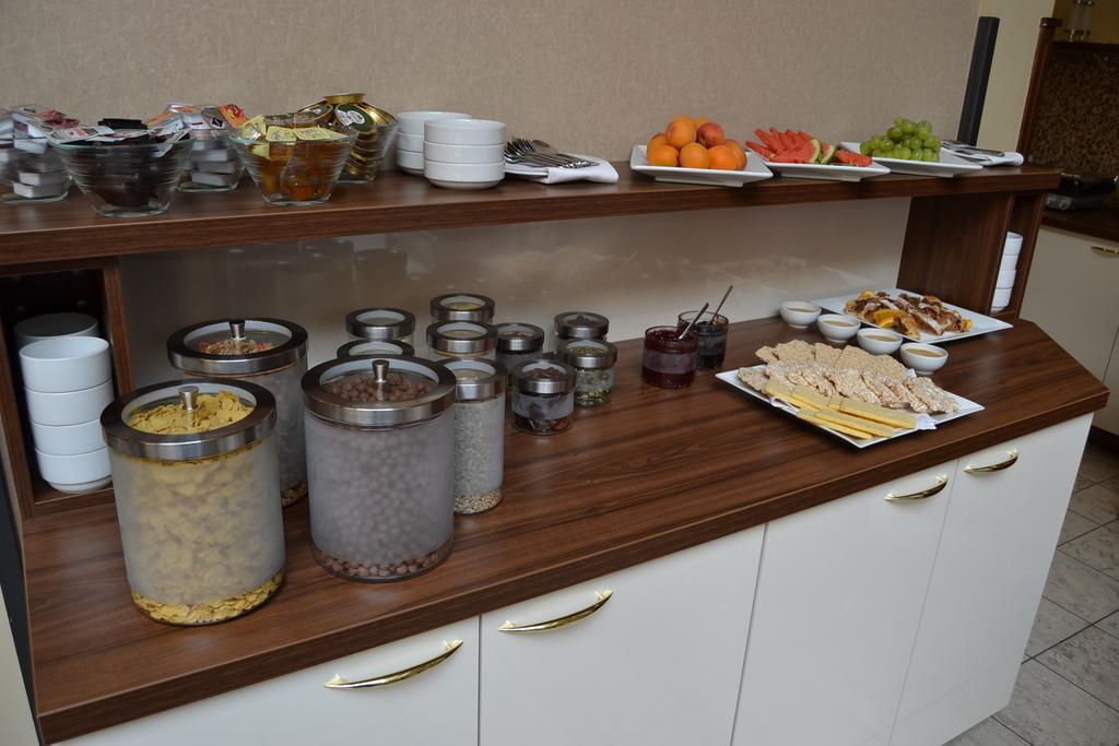 Hejtmansky Dvur Hotel Slany Ngoại thất bức ảnh