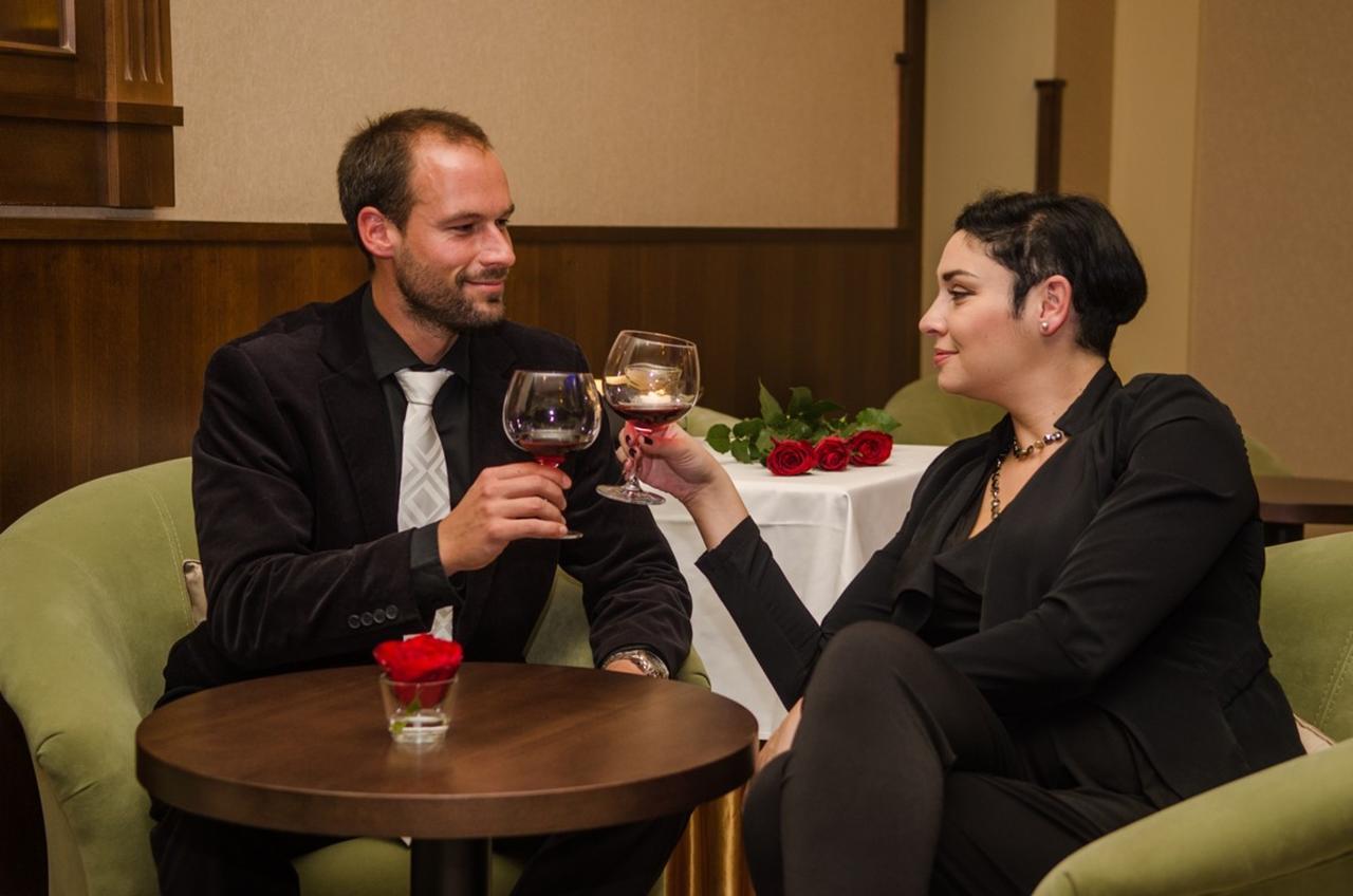 Hejtmansky Dvur Hotel Slany Ngoại thất bức ảnh